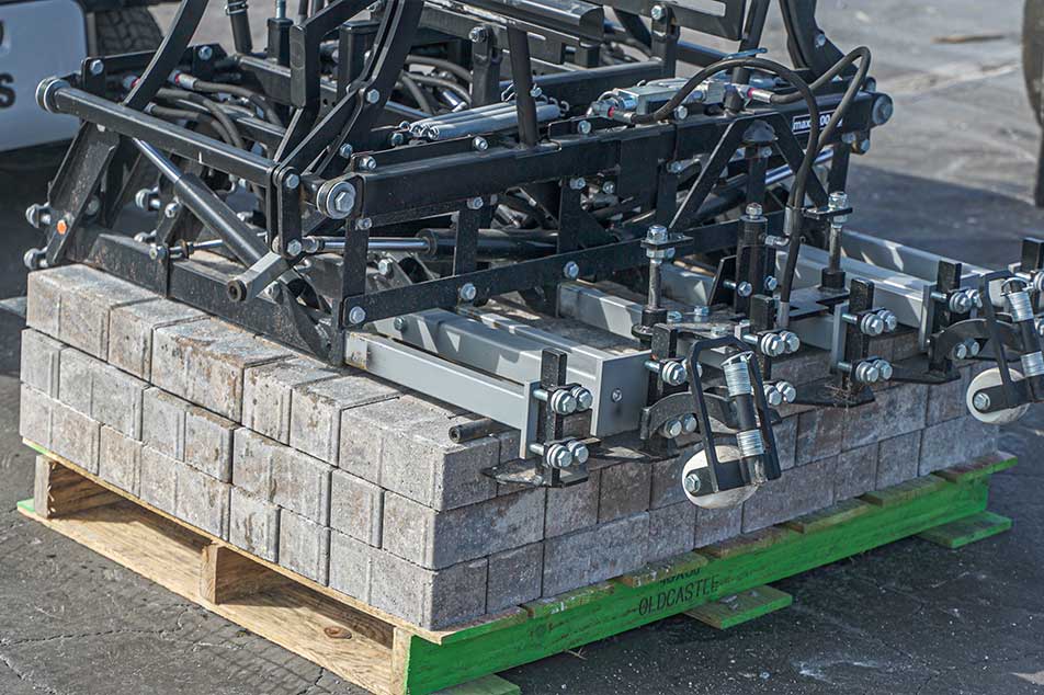 S24 PaveJet - Paver Laying Machine